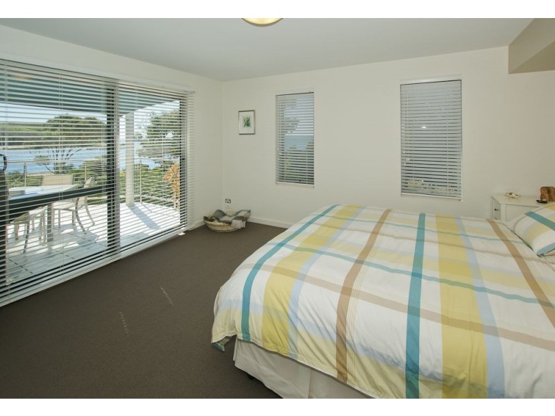 7 Coles Beach Close, Devonport TAS 7310