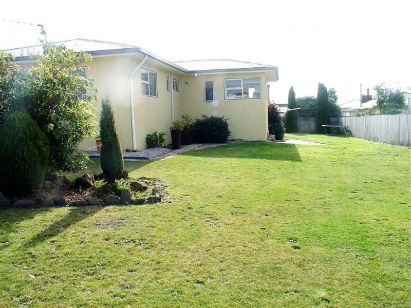 74 Don Road, Devonport TAS 7310