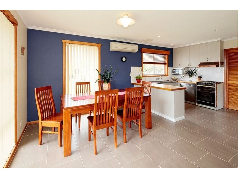 15 Toorak Place, Devonport TAS 7310