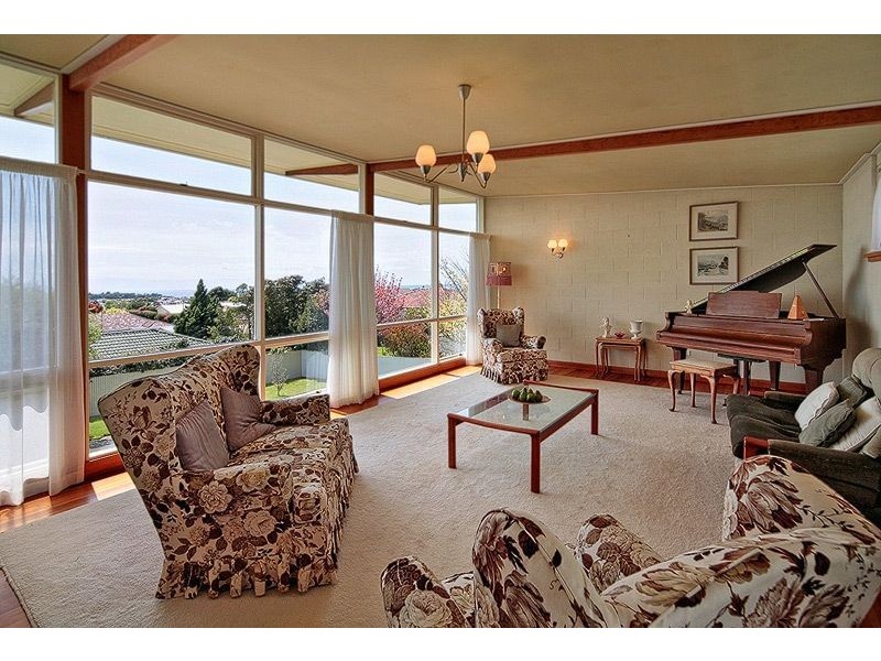 11a Percy Street, Devonport TAS 7310