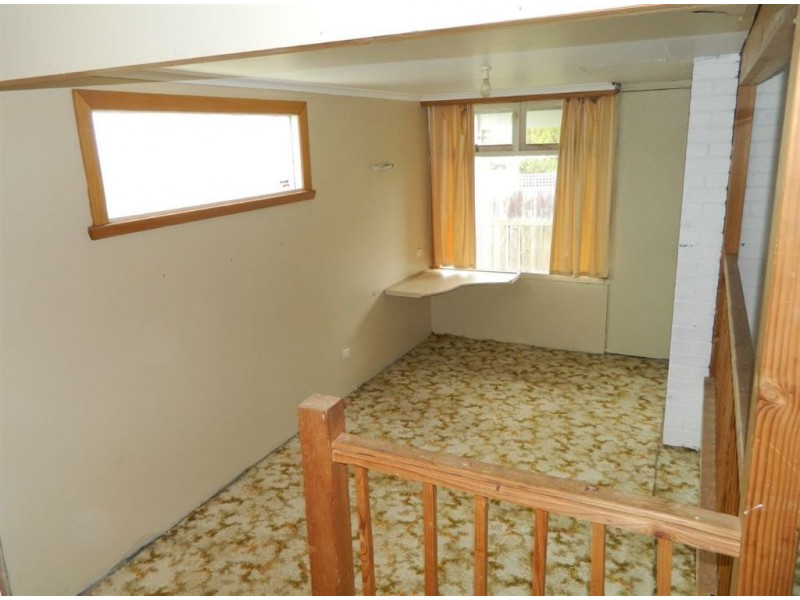 24 Niela Crescent, Miandetta TAS 7310