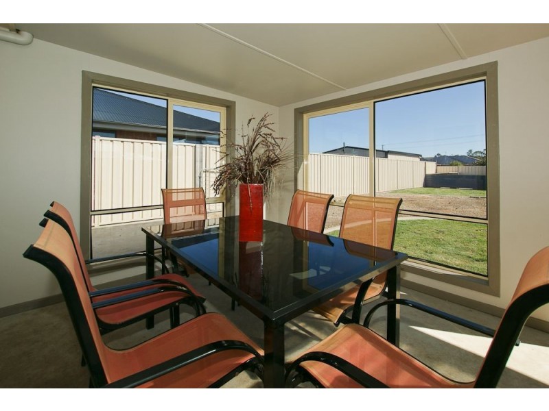 21 Cherry Grove, Latrobe TAS 7307
