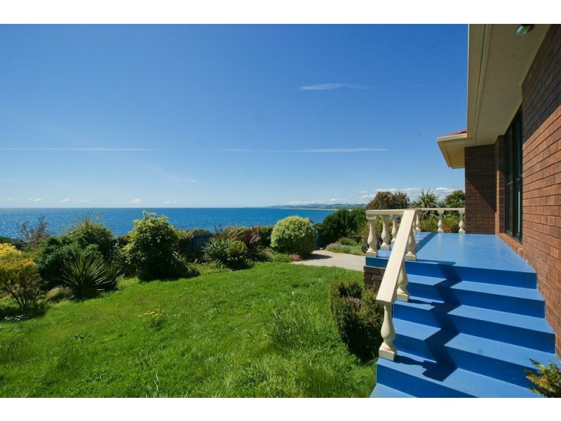 5 Elanora Place, East Devonport TAS 7310