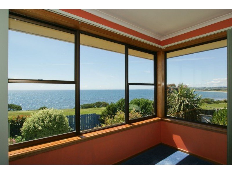 5 Elanora Place, East Devonport TAS 7310