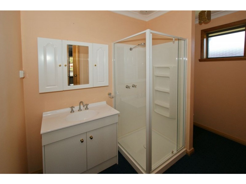 5 Elanora Place, East Devonport TAS 7310