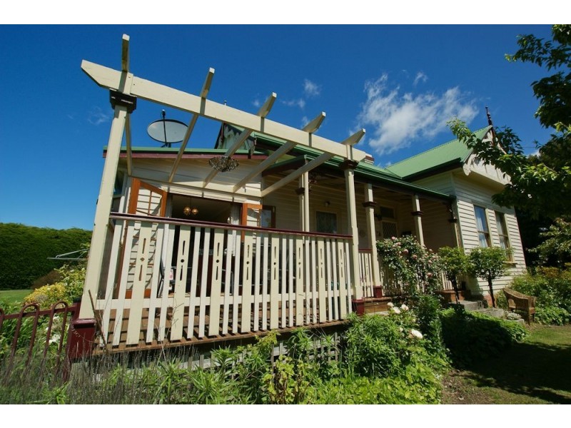 10 Jowetts Lane, Spreyton TAS 7310