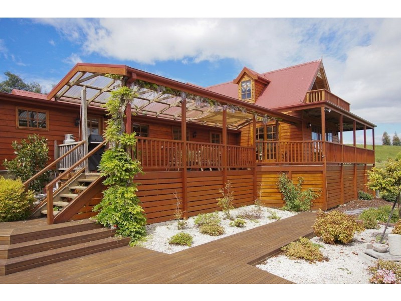 35 Camborne Drive, Acacia Hills TAS 7306