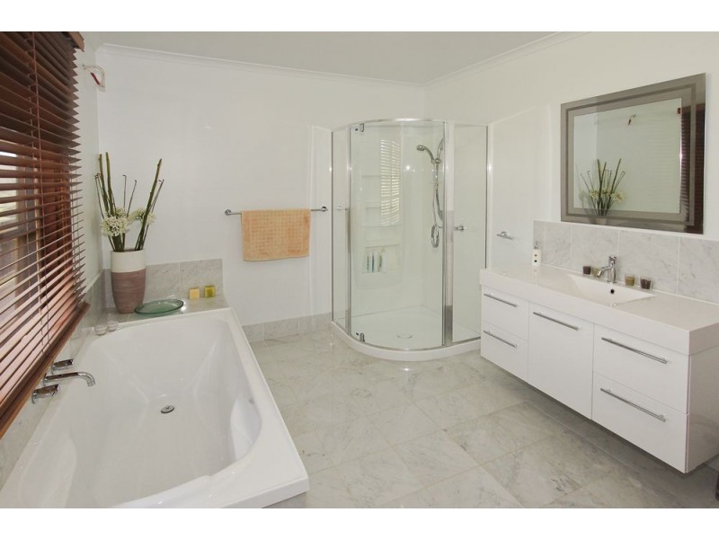 35 Camborne Drive, Acacia Hills TAS 7306