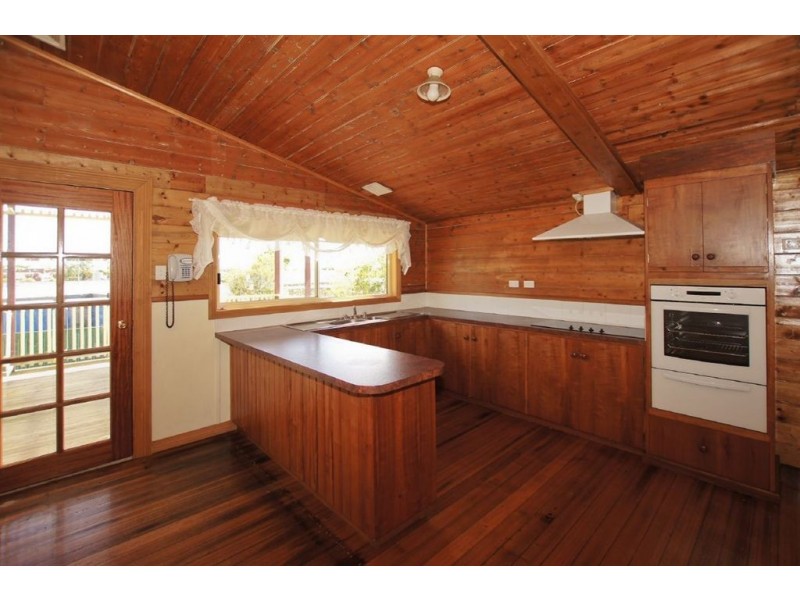 77 Clara Street, Ulverstone TAS 7315