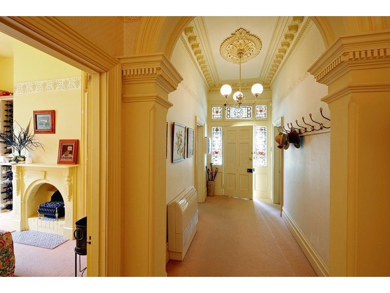 21 Victoria Parade, Devonport TAS 7310