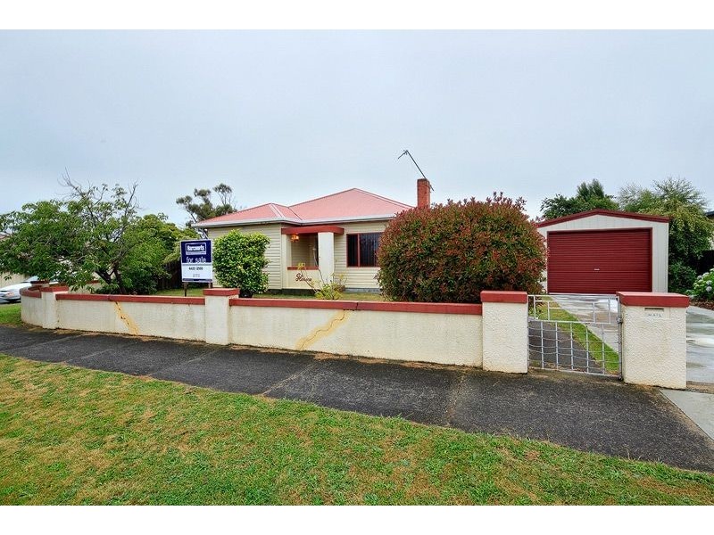 1/68 Hiller Street, Devonport TAS 7310