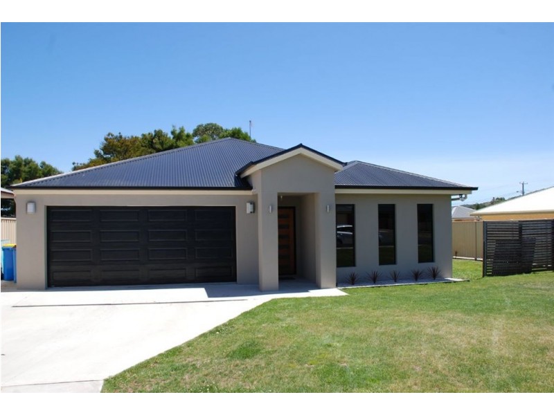 198 Percival Street, Latrobe TAS 7307