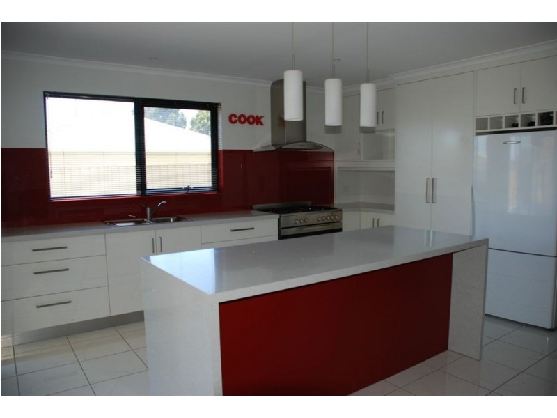 198 Percival Street, Latrobe TAS 7307