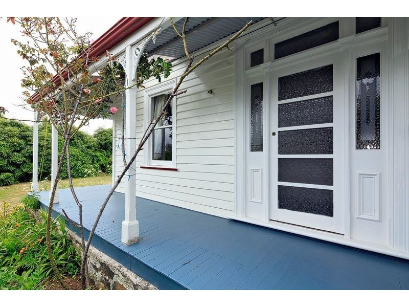 15 Lower Madden Street, Devonport TAS 7310