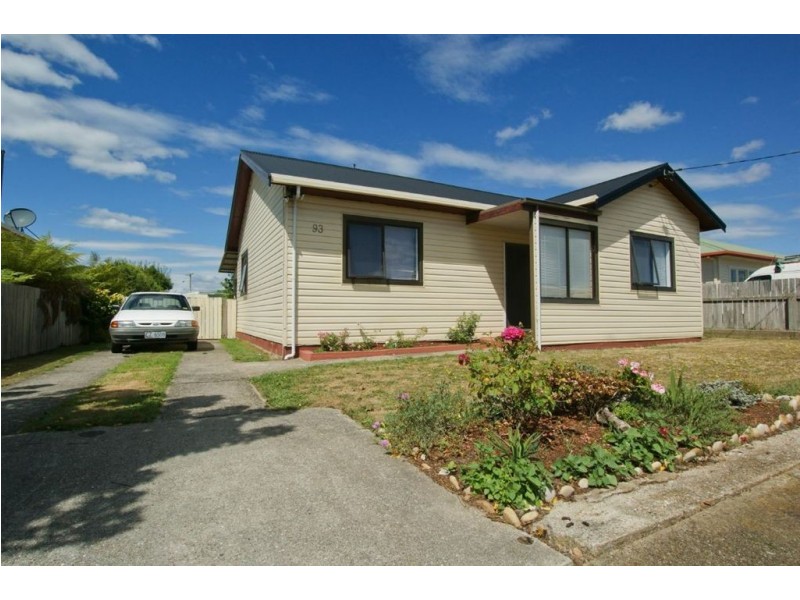 93 George Street, Devonport TAS 7310