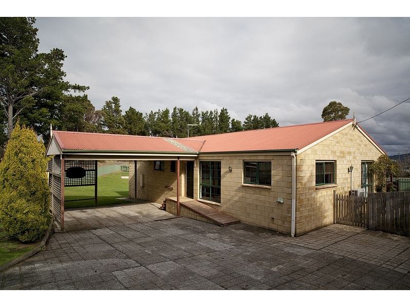 6 Park Drive, Ambleside TAS 7310