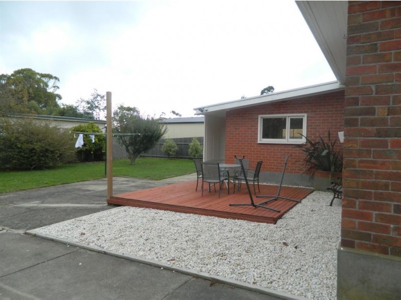 90 Hillcrest Road, Devonport TAS 7310