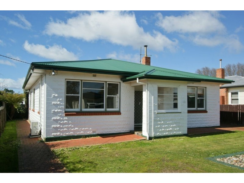 4 Adelaide Street, Devonport TAS 7310