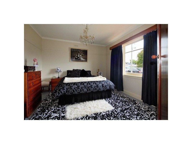 4 Adelaide Street, Devonport TAS 7310