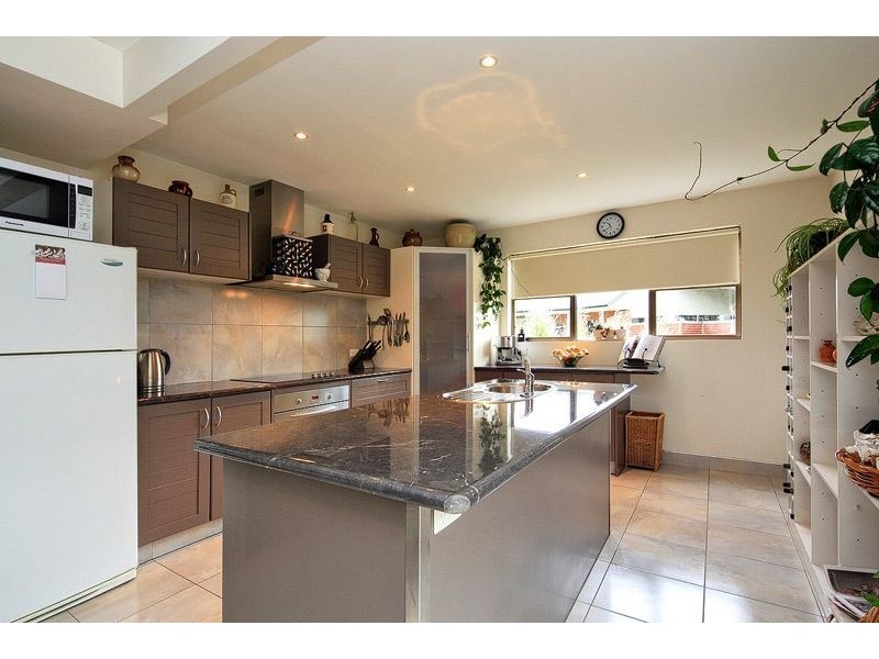 259 Steele Street, Devonport TAS 7310