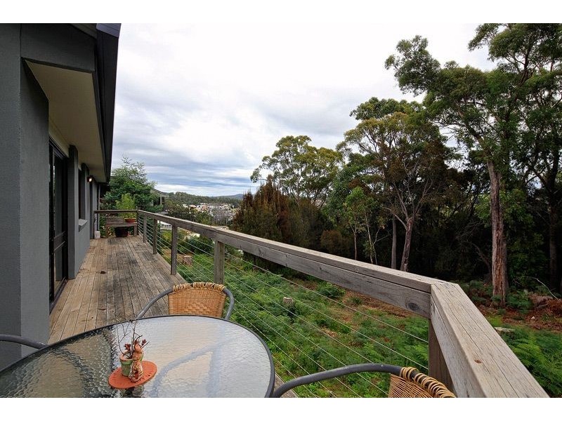 259 Steele Street, Devonport TAS 7310