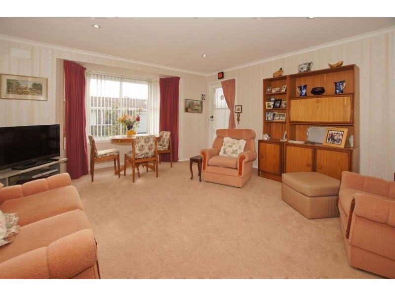 8/8a Lower Madden Street, Devonport TAS 7310