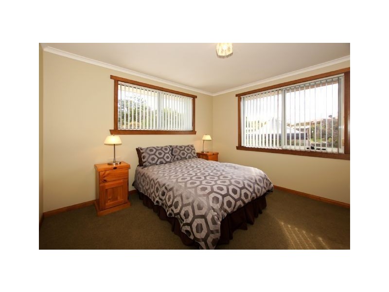 42 Park Drive, Ambleside TAS 7310