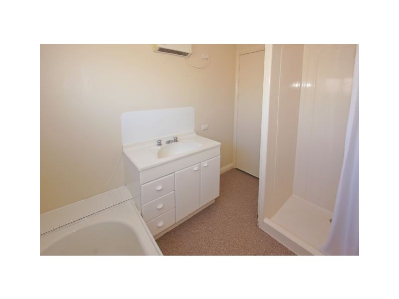 6 Hawley Esplanade, Hawley Beach TAS 7307