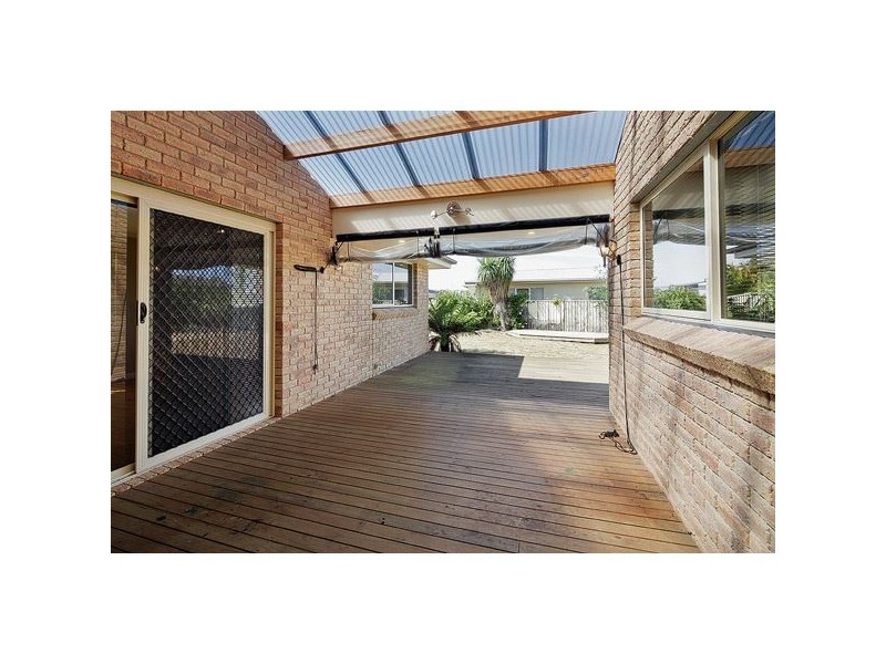 6 St Andrews Drive, Devonport TAS 7310