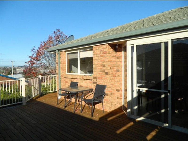 3/100A Nicholls Street, Devonport TAS 7310