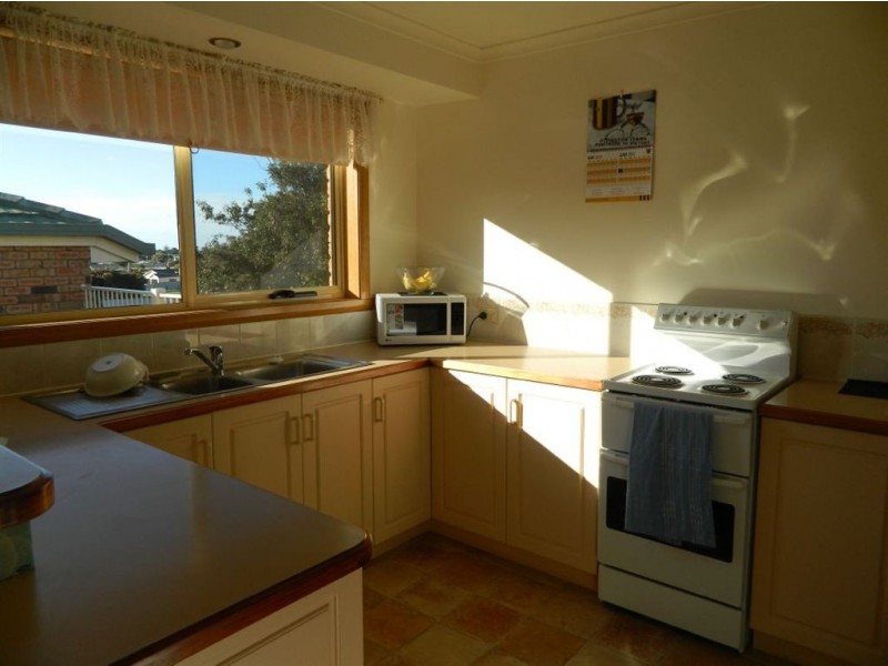 3/100A Nicholls Street, Devonport TAS 7310