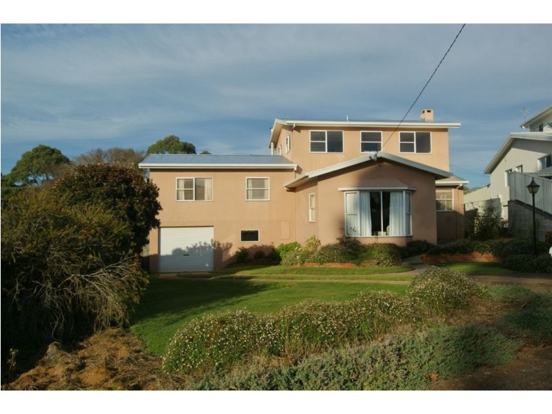 9 Nyora Court, Devonport TAS 7310