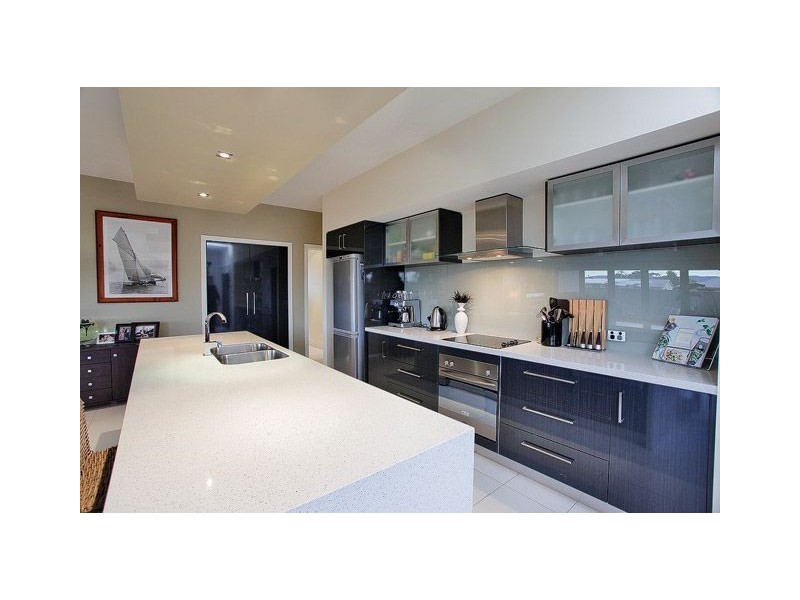 4 Franklin Drive, Shearwater TAS 7307