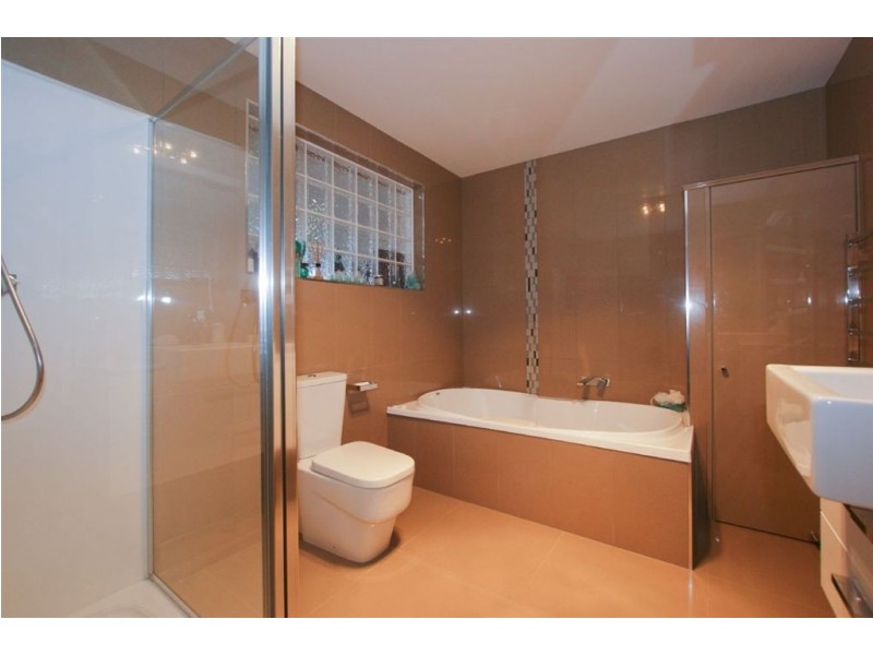 2 Maringa Place, Devonport TAS 7310