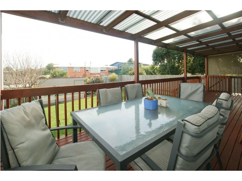 2 Maringa Place, Devonport TAS 7310