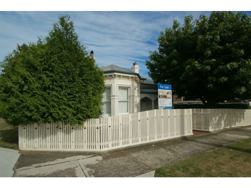 25 Ronald Street, Devonport TAS 7310