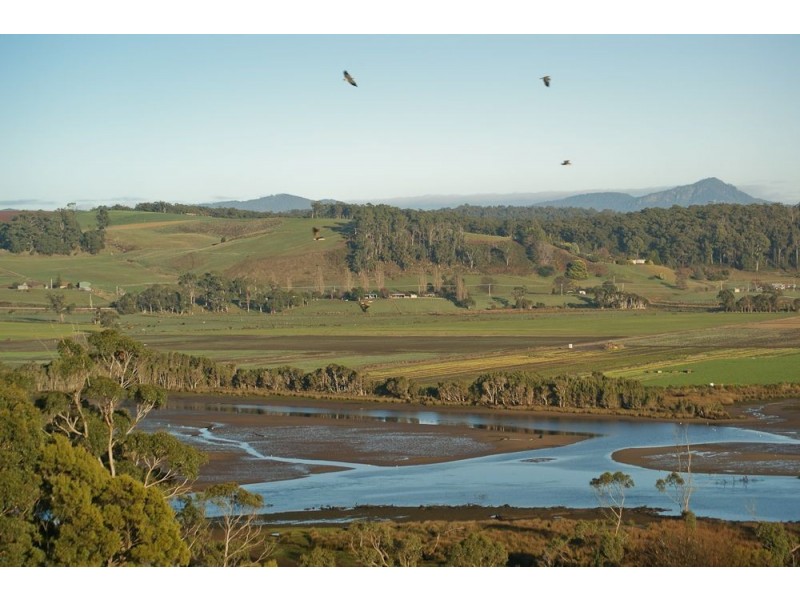 2B Davis Street, Leith TAS 7315