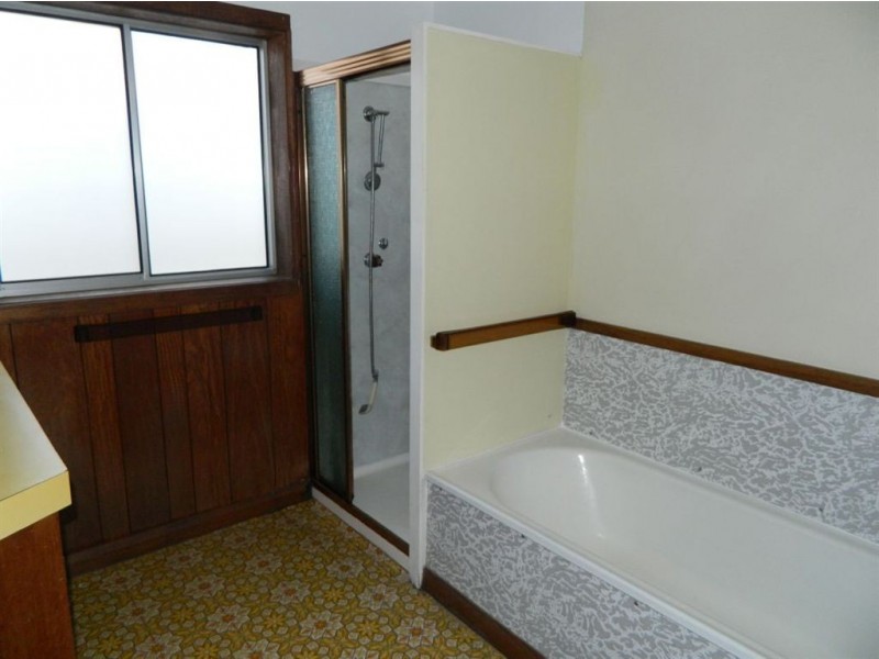 11A Forth Road, Devonport TAS 7310