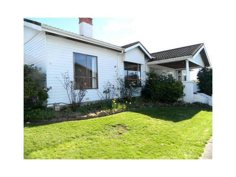 10 Newton Street, Devonport TAS 7310