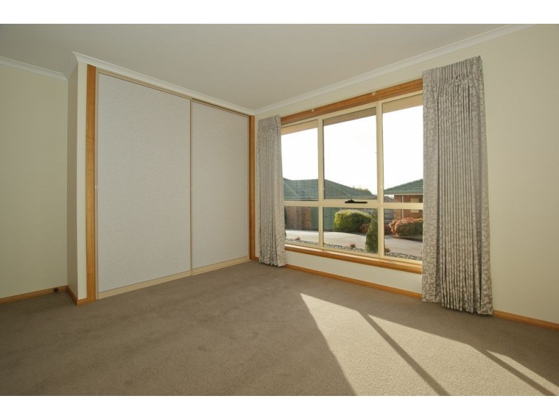 8/100a Nicholls Street, Devonport TAS 7310