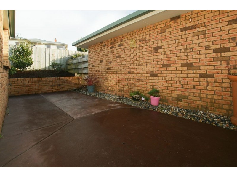 8/100a Nicholls Street, Devonport TAS 7310