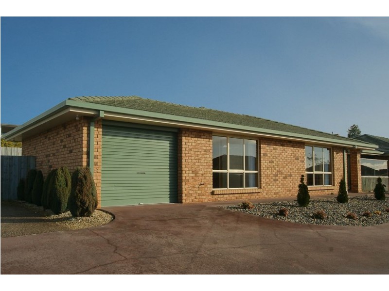 8/100a Nicholls Street, Devonport TAS 7310