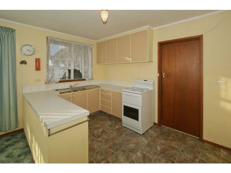 9 College Court, Devonport TAS 7310