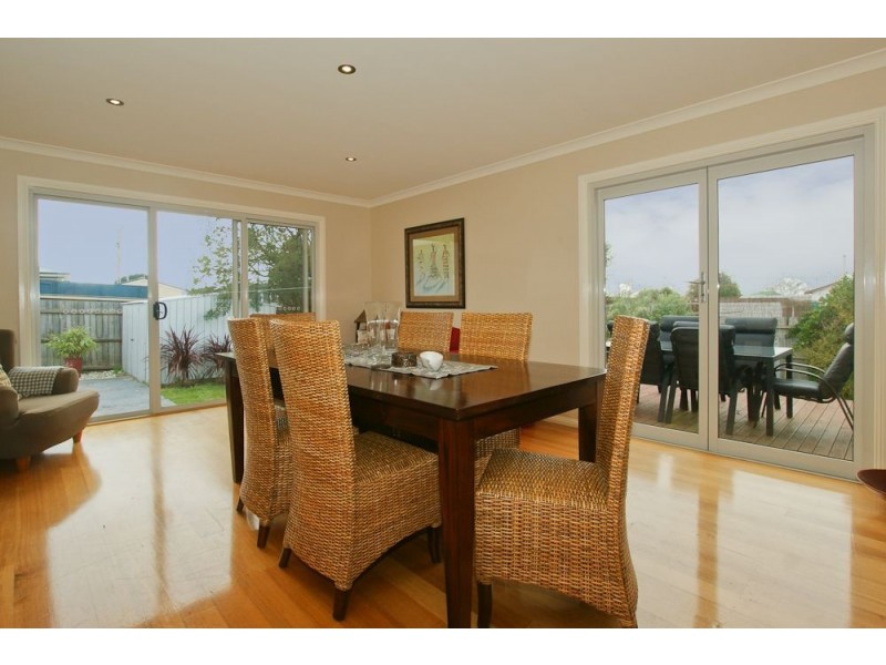 18 Waniora Street, Devonport TAS 7310