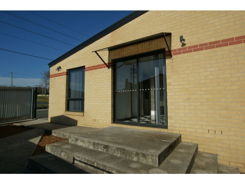 1/150 Middle Road, Devonport TAS 7310