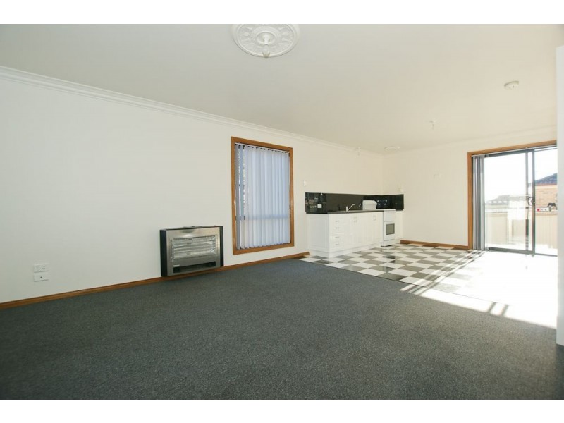 1/150 Middle Road, Devonport TAS 7310