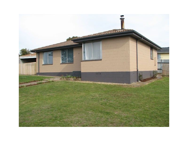 2 Harvil Way, Devonport TAS 7310