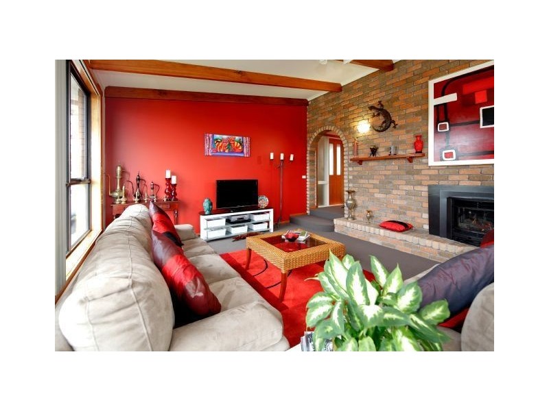 2 Saunders Court, Devonport TAS 7310