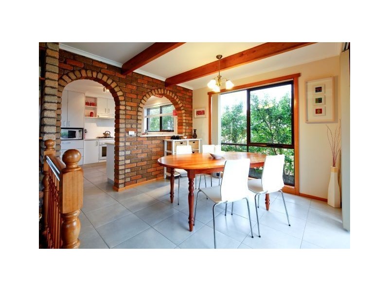 2 Saunders Court, Devonport TAS 7310