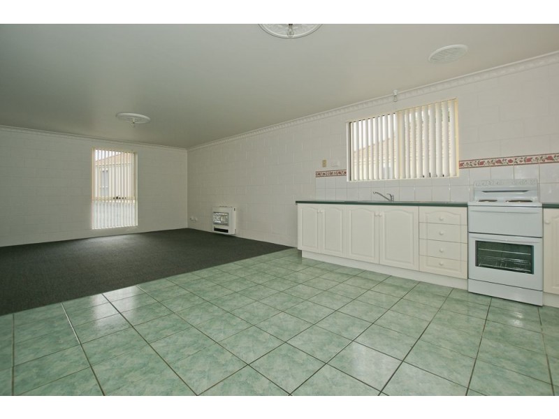 3/4 Chablis Court, Latrobe TAS 7307